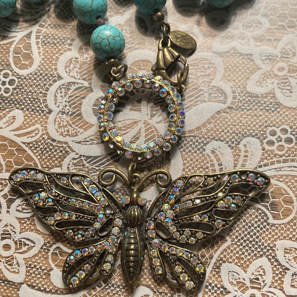 KIRK’s FOLLY 2 pc. Set turq. color necklace & bracelet w/3” butterfly. $275 - Picture 7 of 9